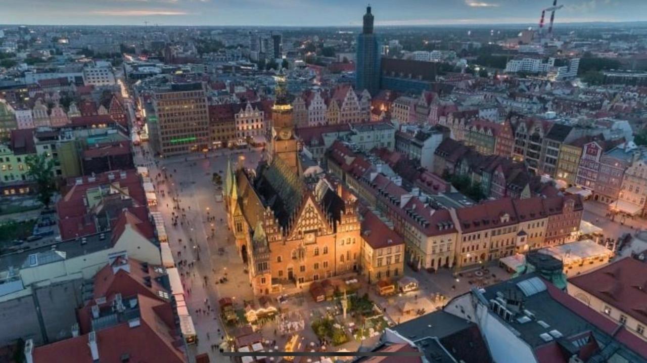 Apartamenty Wroclawia Centrum Esterno foto